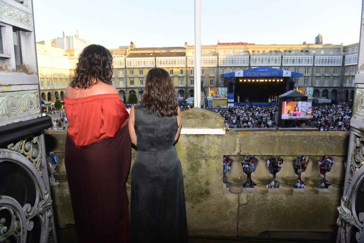 Pregón de la actriz Lucía Veiga que abre la fiestas de María Pita en A Coruña