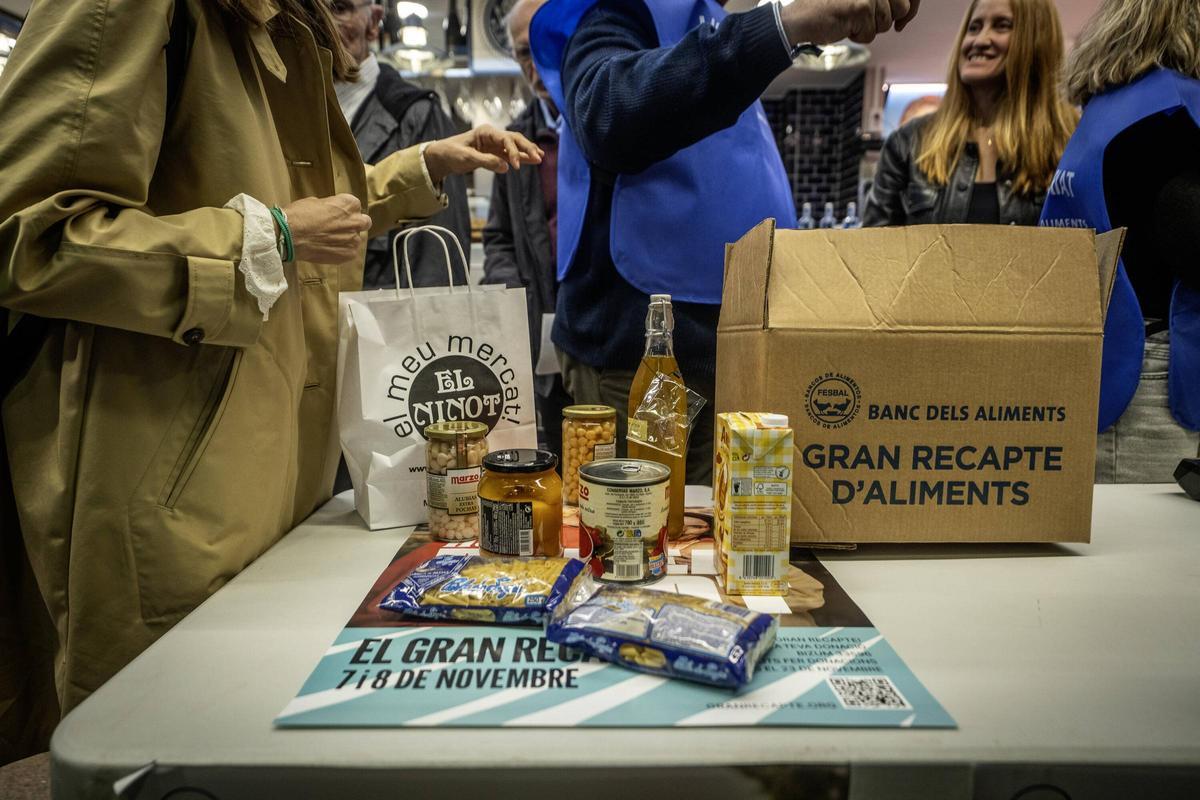 Empieza la recogida solidaria de alimentos del Gran Recapte
