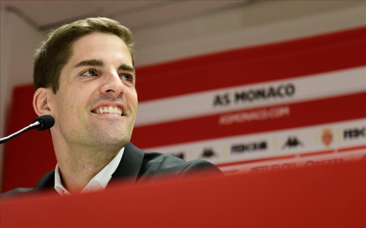 lmendiola51536630 as monaco s spanish coach robert moreno gives a press confer191230201358