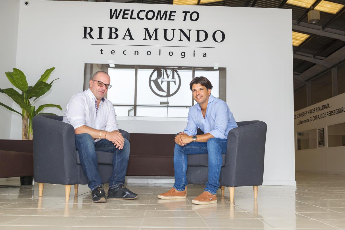 Francesco Passamonti, CEO de Riba Mundo Tecnología, y Marco Dezi, Partner de Riba Mundo Tecnología