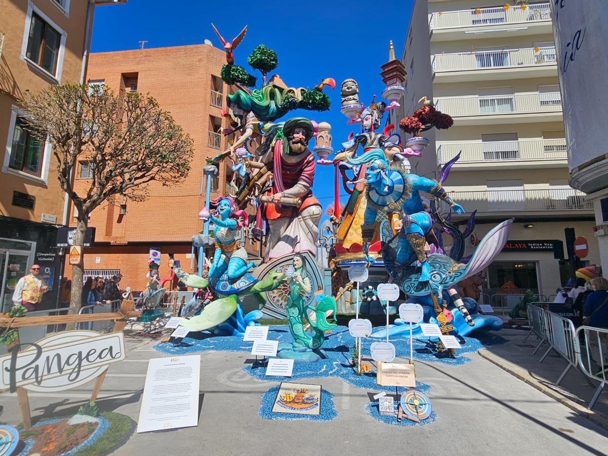 La falla Màrtirs se proclamó ganadora de las Fallas 2026.
