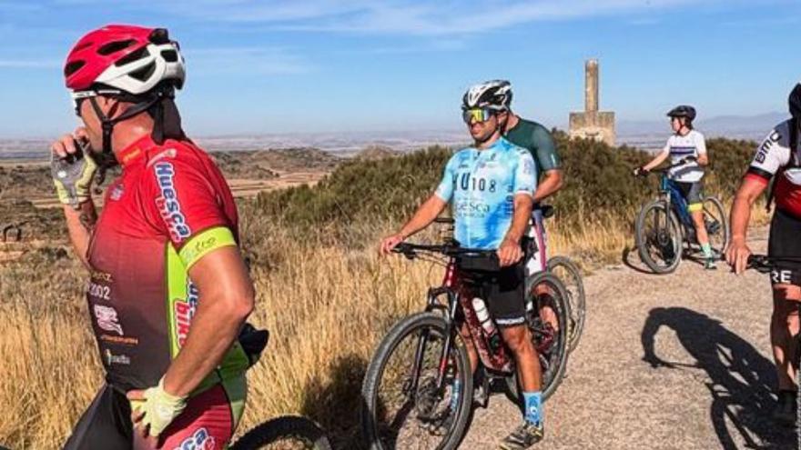 Un centenar de ciclistas en el II Desafío BTT de la Hoya