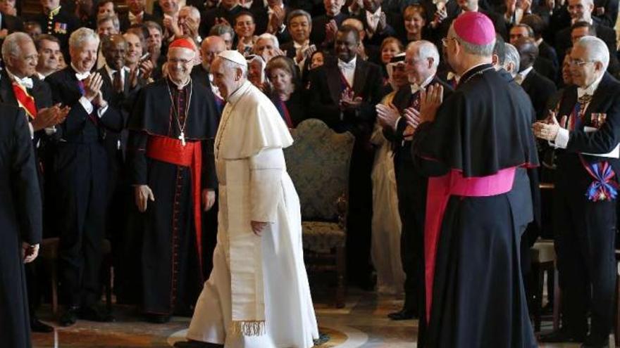 El papa Francisco propone intensificar el diálogo con el islam y los no creyentes