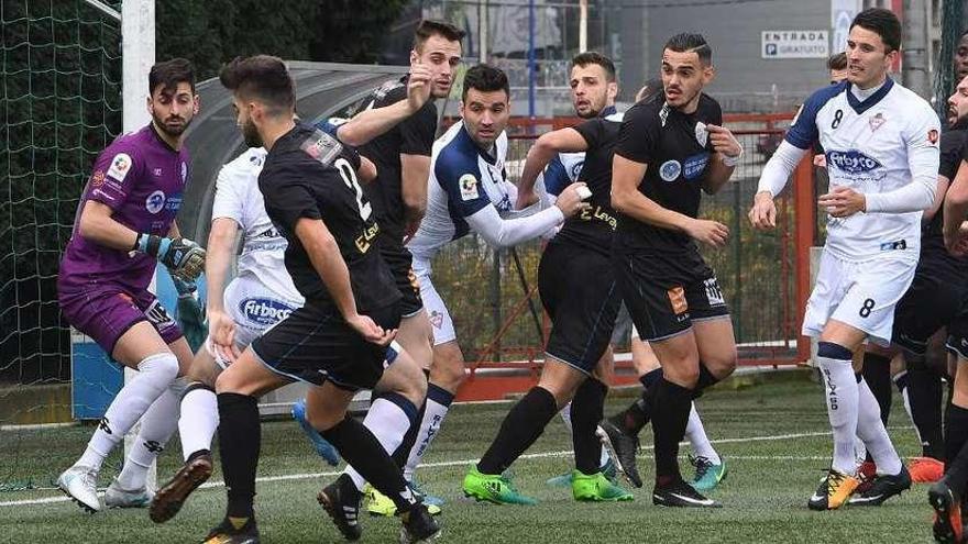 Cuarta derrota consecutiva del Silva, esta vez ante el Ourense