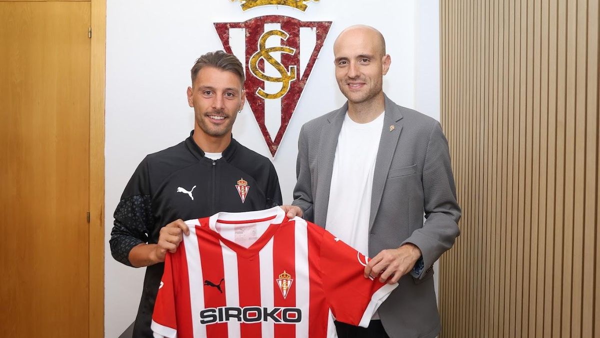 Kevin Vázquez, junto a David Guerra.