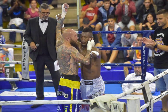 Velada de boxeo en La Gallera