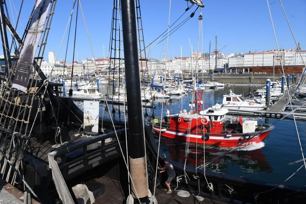 Réplicas de navíos históricos, en A Coruña
