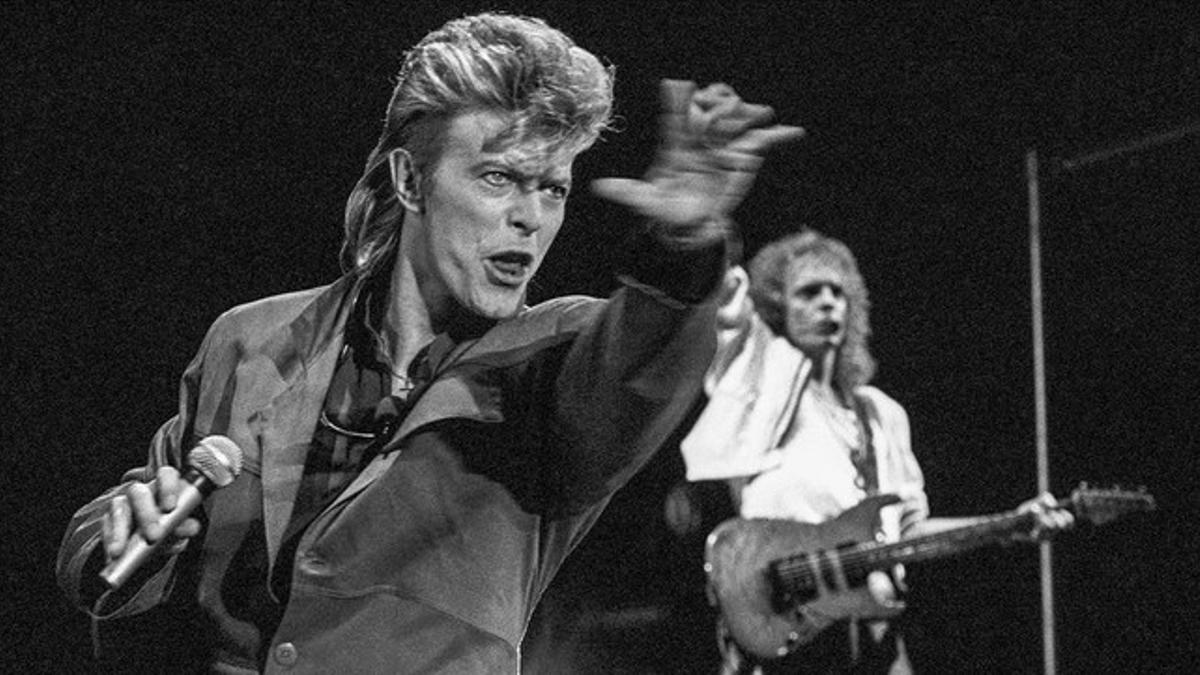 Concierto de David Bowie en el Miniestadi del FC Barcelona el 7 de julio de 1987 en la gira Glass Spider Tour.