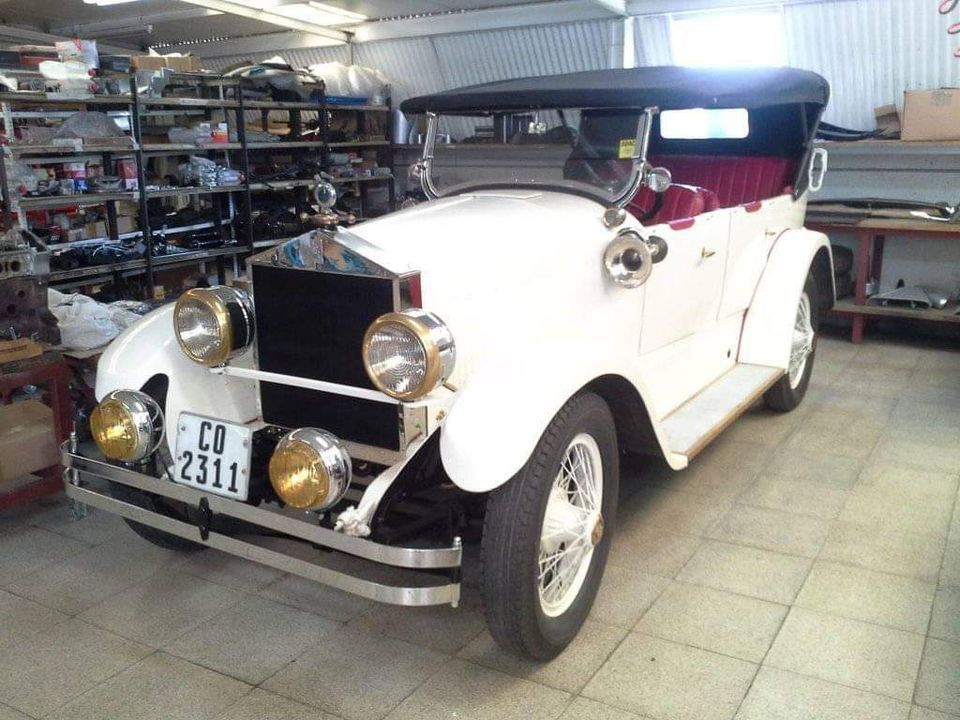 Moon 6-40 Newport Touring cabriolet de 1925. Vigo. Precio: 45.000 euros