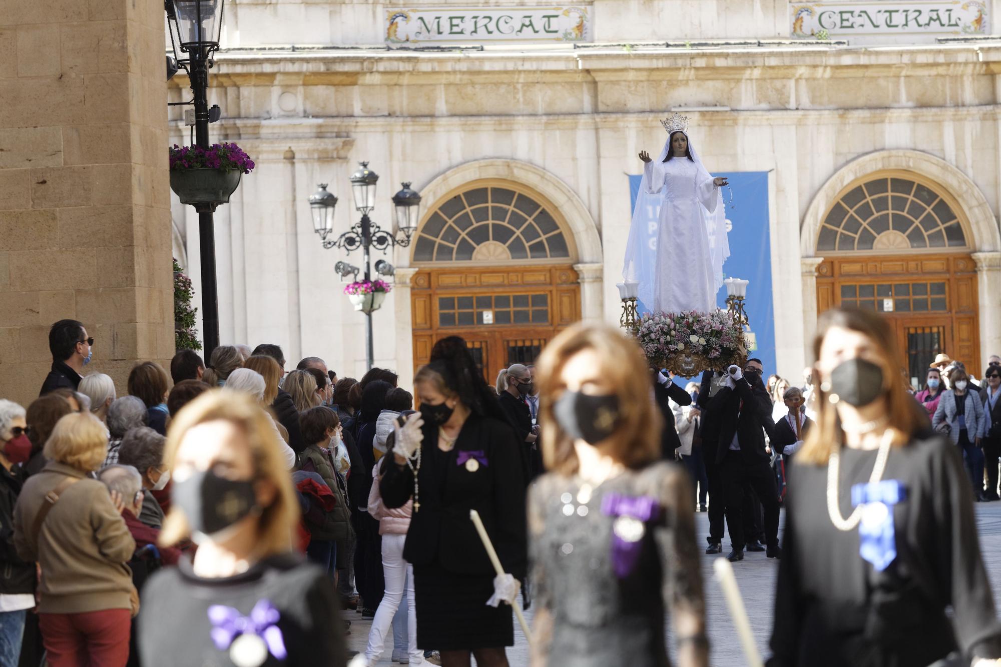 Procesión del Encuentro de Pascua en Castelló.