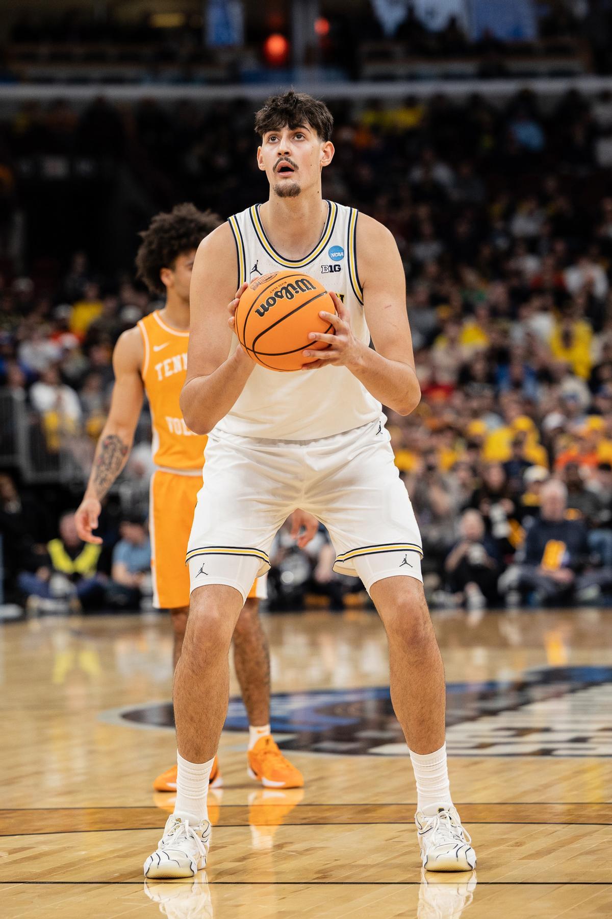 Aday Mara, con Michigan Wolverines