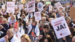 Nuevo día de protesta de los médicos en Barcelona