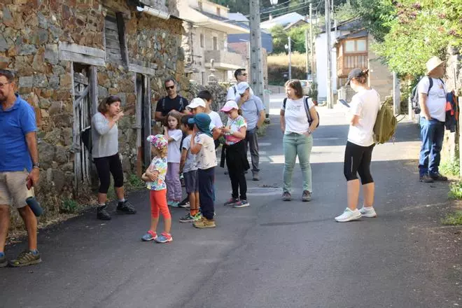 Los niños, protagonistas del fin del verano cultural de Galende
