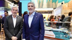 Fernando Clavijo, presidente de Canarias, y Adolfo Utor, dueño de Baleària, en la presentación del proyecto de Baleària la semana pasada Fitur.