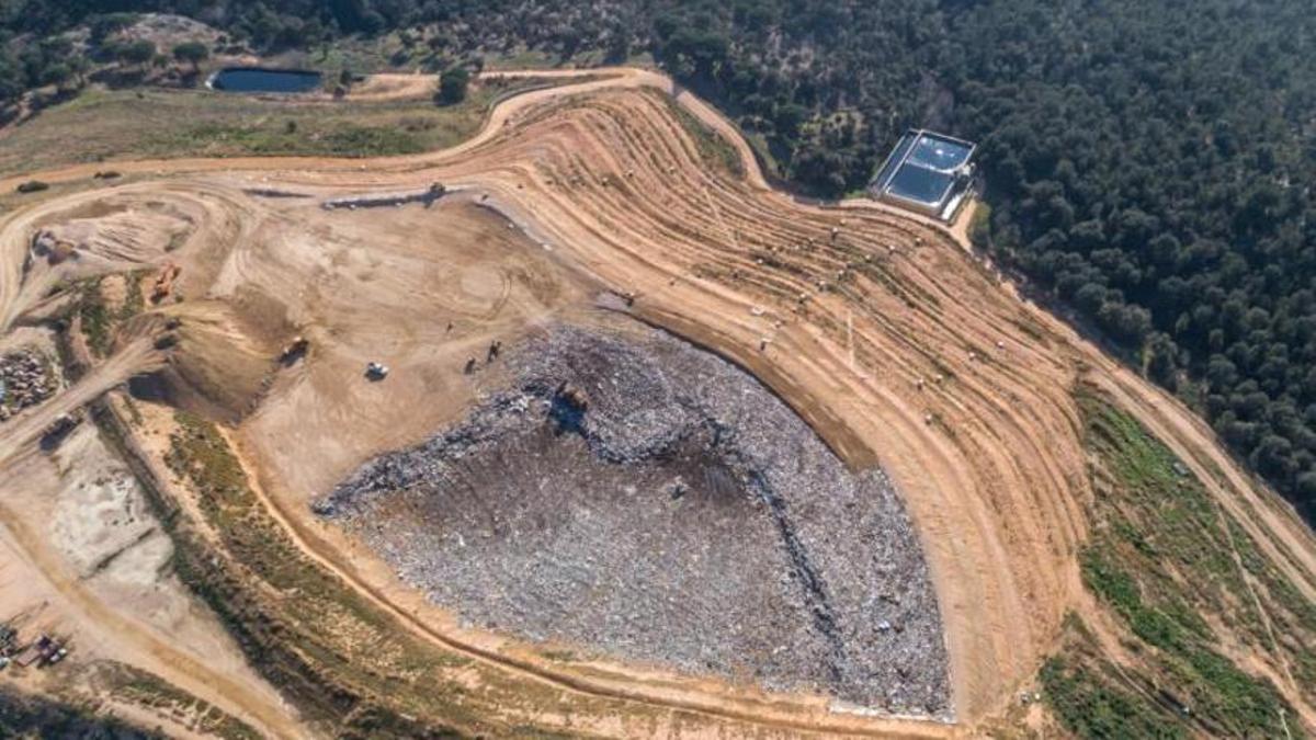 «Una gestió nefasta»: el TSJC ordena tancar la planta de residus de Solius (Baix Empordà)