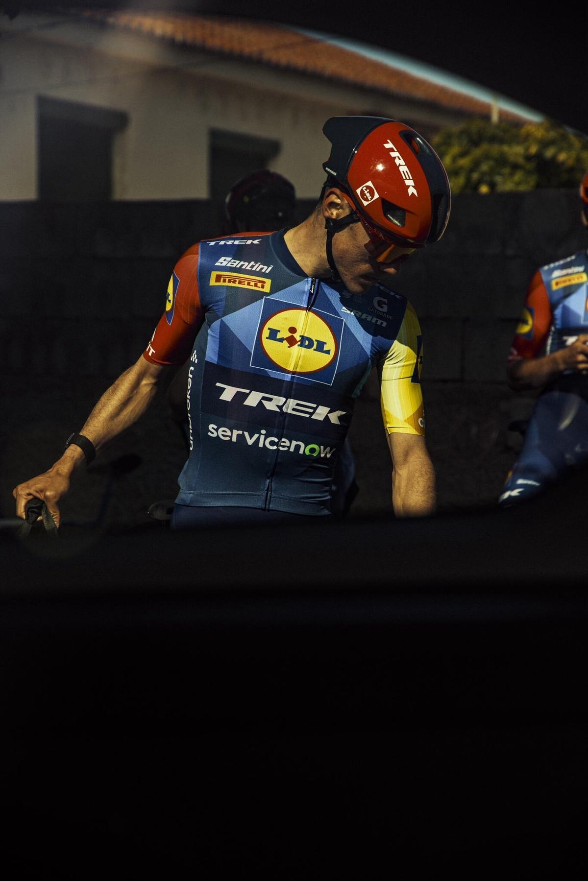 L’alacantí Juan Ayuso, amb els colors de Lidl-Trek