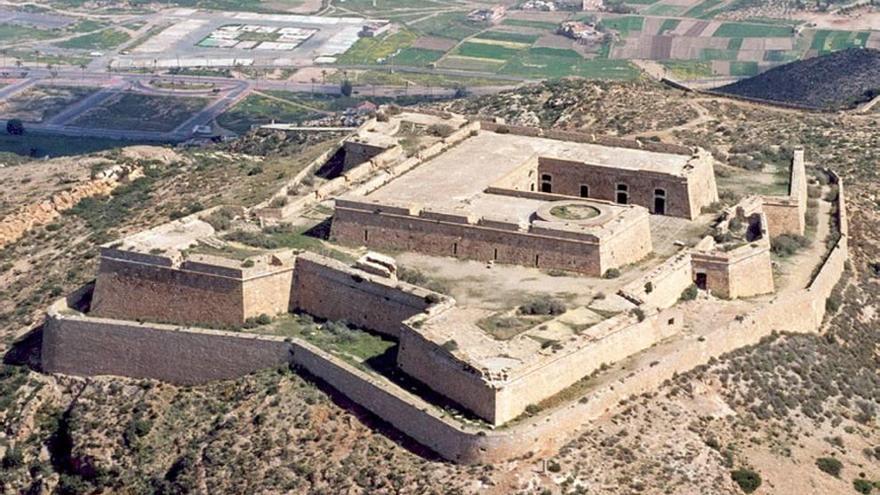 Buscan garantizar  la conservación del Castillo de la Atalaya