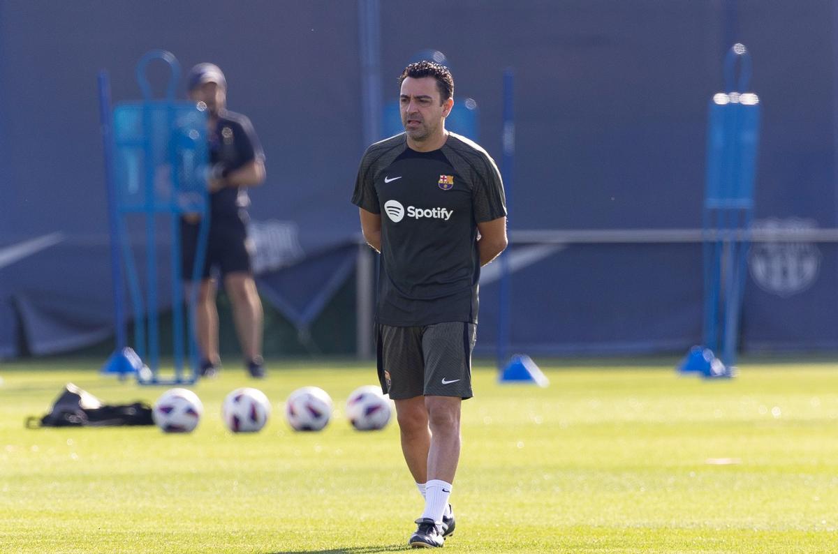 ¡Buenas noticias para Xavi! Íñigo ya entrena con el grupo antes del Barça - Cádiz