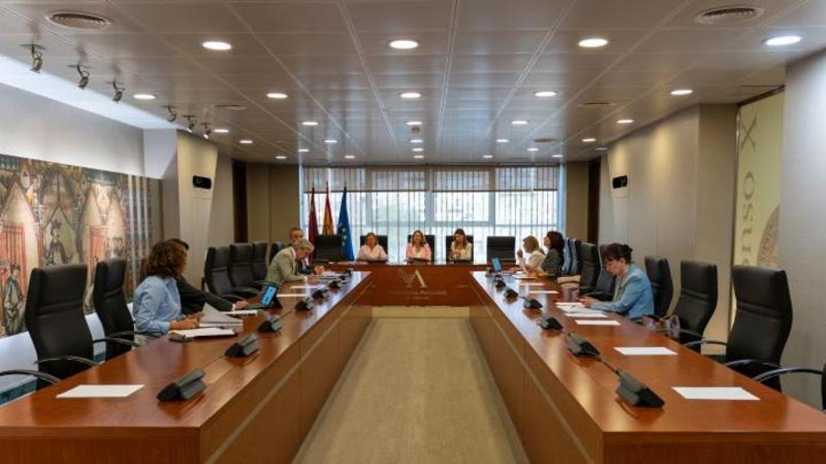 Reunión de la Junta de Portavoces este jueves