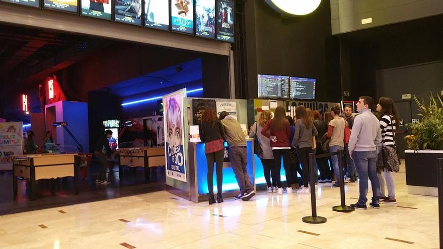 El cine en la Región de Murcia logra sobrevivir a la agonía de las salas