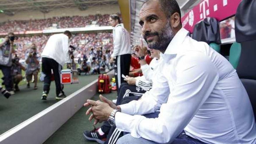 Guardiola, ayer en el banquillo.