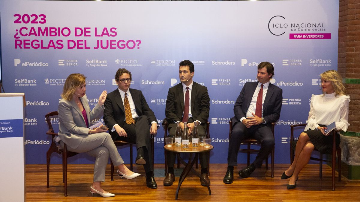 Los participantes en el encuentro, organizado por EL PERIÓDICO, Prensa Ibérica y Self Bank