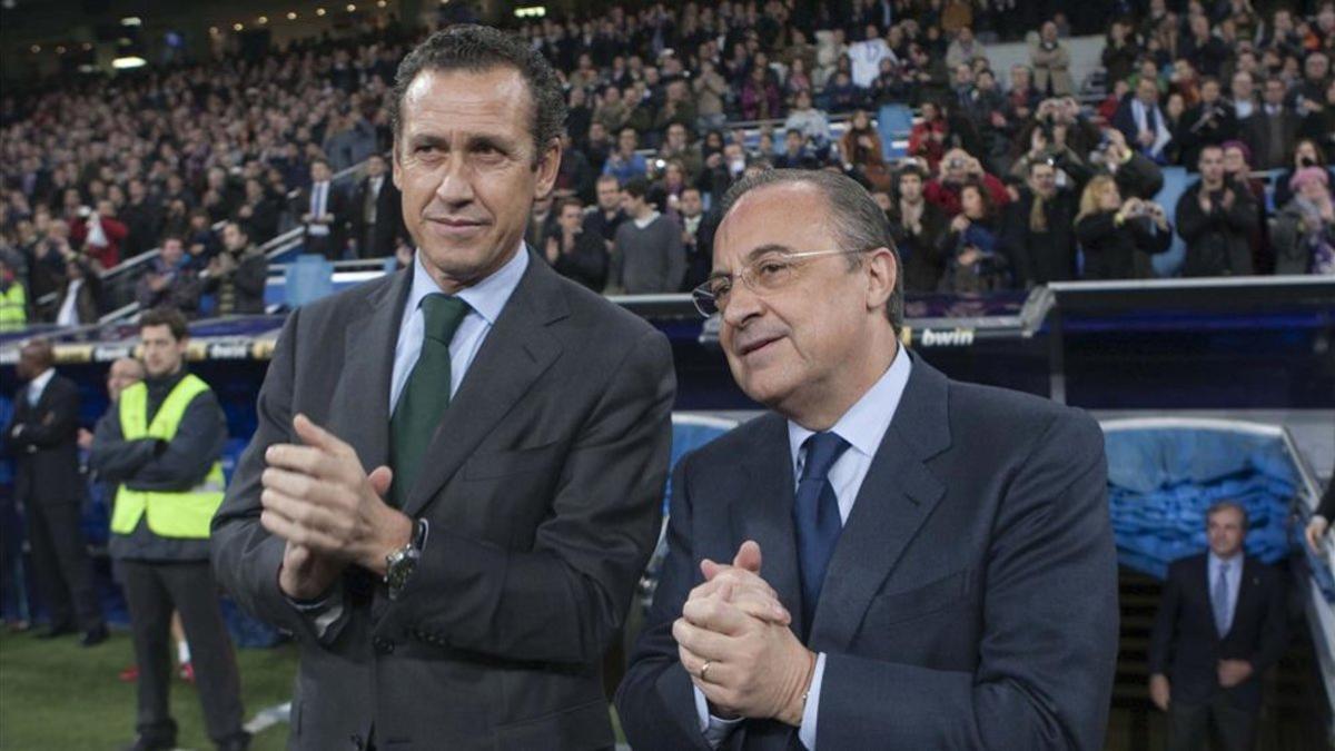 Valdano y Florentino Pérez, en 2010