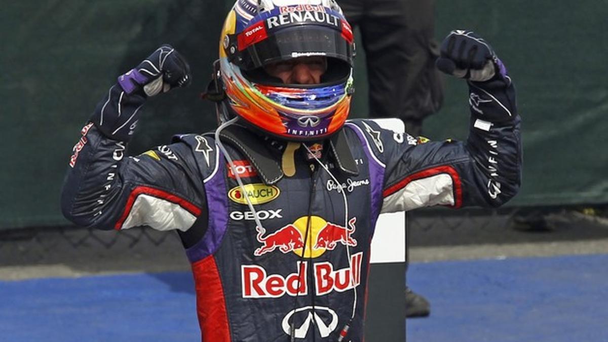 Ricciardo celebra su triunfo en Montreal.