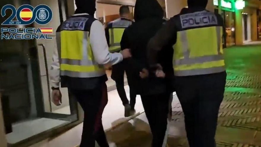 Desarticulada una banda que robaba relojes de lujo dirigida por dos presos desde la cárcel de Ibiza
