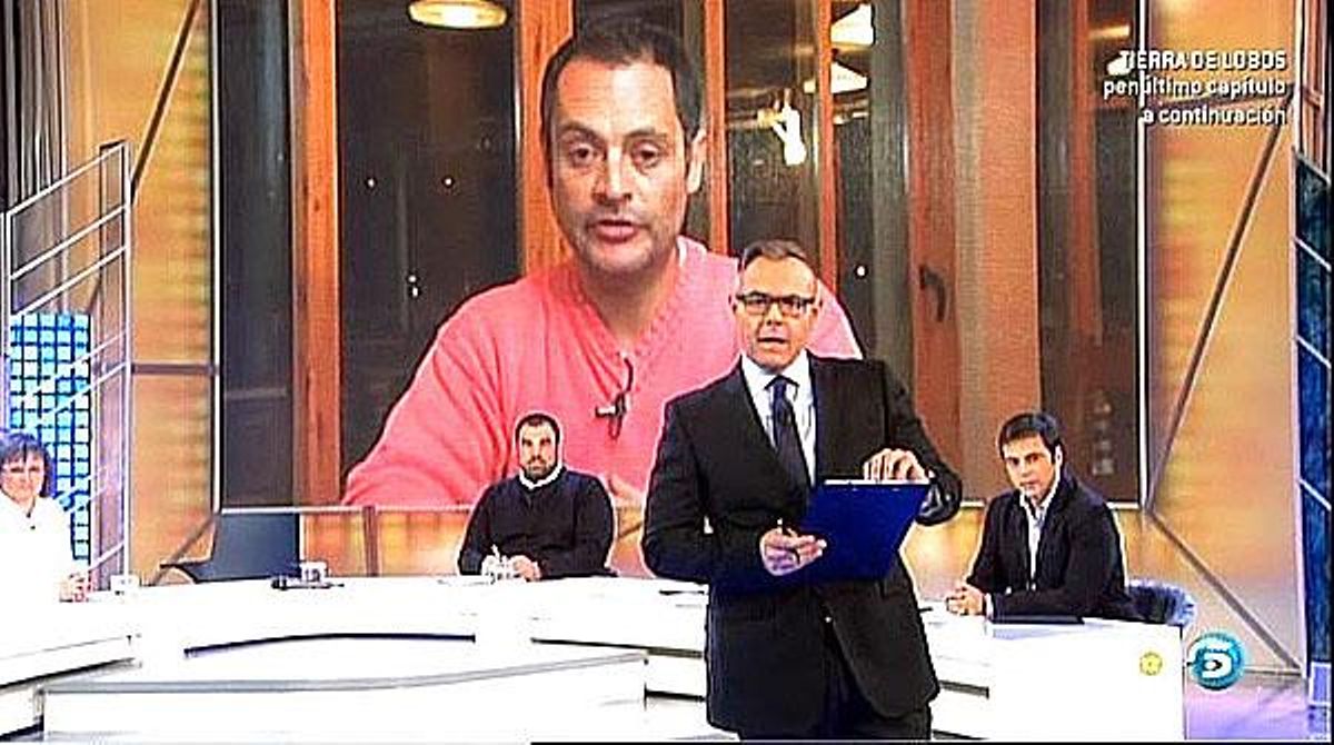 Jordi González i el pare de la desapareguda Malén Zoé (T-5).