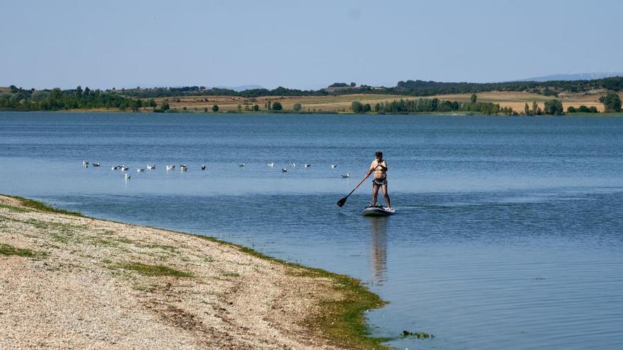 Muere un triatleta en el Ironman de Vitoria durante la prueba de nado