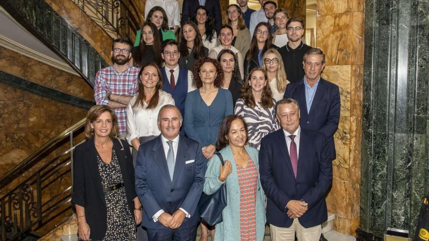 Sabadell clausura su programa de becas