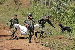 Disidentes de las FARC asesinan a cinco militares al sur de Colombia