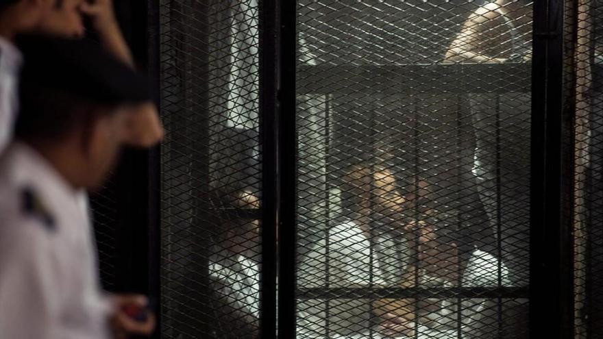 Egipto condena a la horca a 75 civiles presos tras el golpe de Estado de Al Sisi