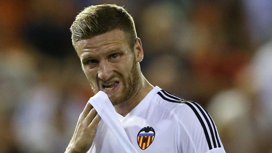 Mustafi no aclara su futuro