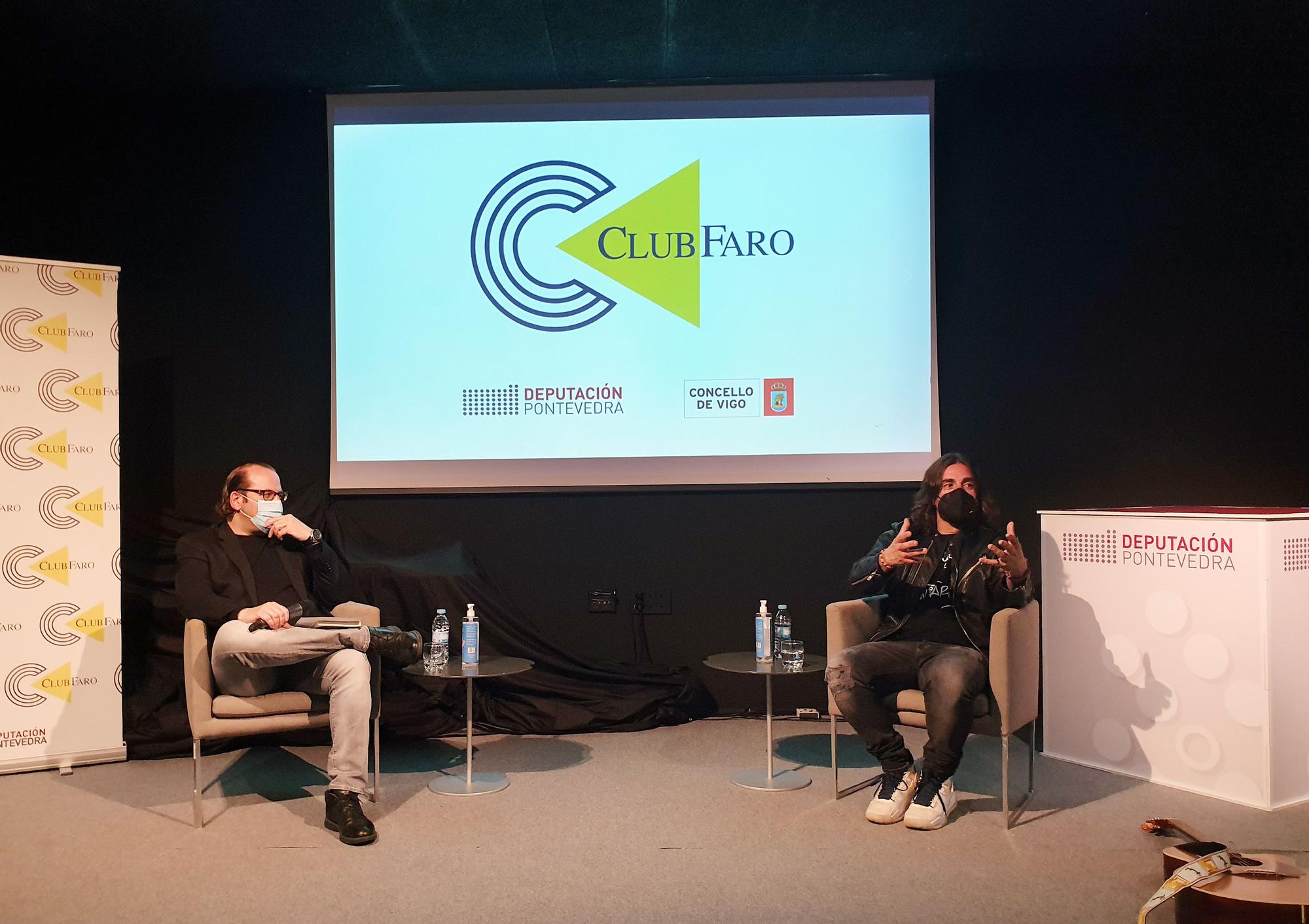 Así fue la visita del músico y compositor Andrés Suárez al Club Faro