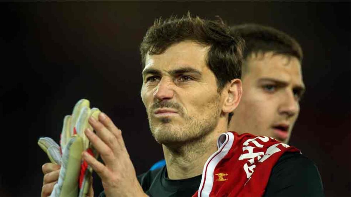 Ike Casillas la lió en twitter