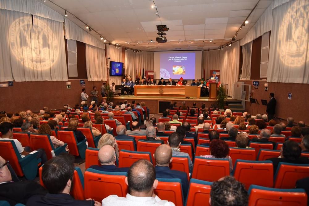 Raimundo González, Doctor Honoris Causa por la UMU