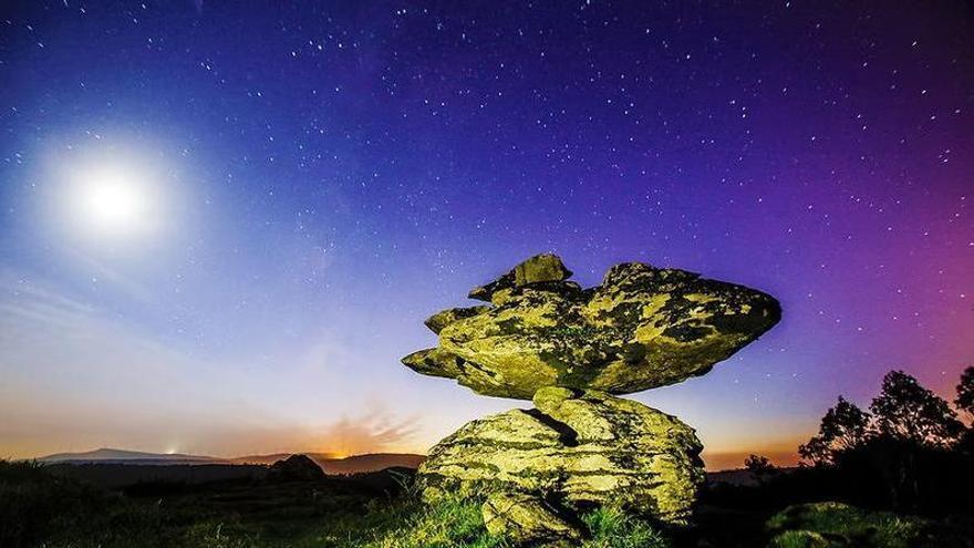 El fenómeno de la naturaleza que solo puedes ver en Galicia: miles de años manteniendo el equilibrio