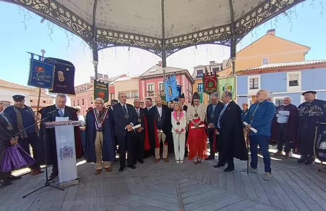 En imágenes: San Marcos  y el Capítulo de la Orden del Sabadiego llenan Noreña