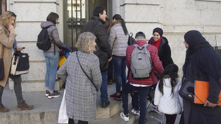 El CSIF denuncia «l&#039;externalització encoberta» de les consultes