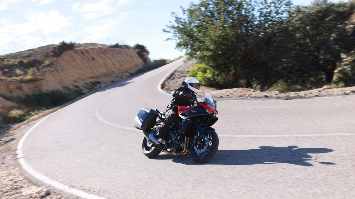 Honda CB1000GT: la nueva reina del turismo deportivo