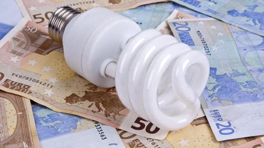 El precio de la luz, por las nubes: el triple que hace un año y el más alto de Europa - Vimarsana News