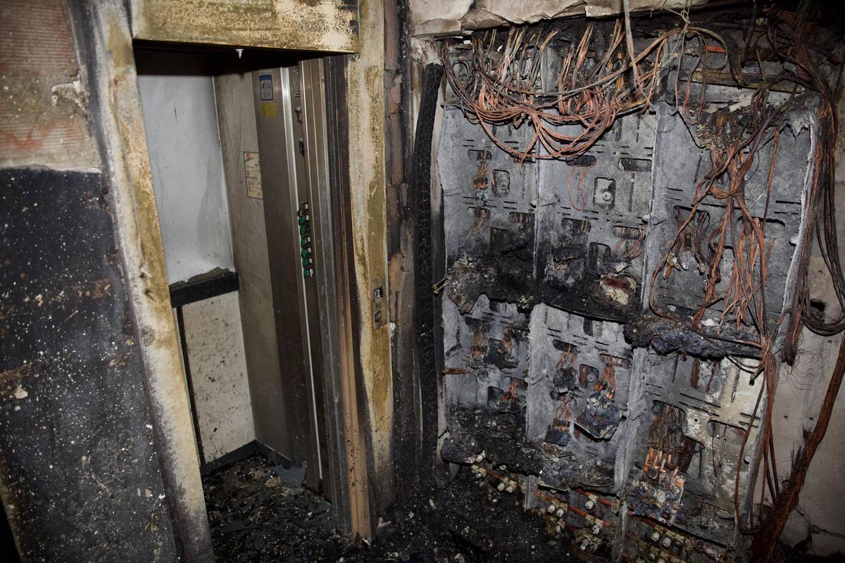Un incendio en un portal deja siete heridos por inhalación de humo en ...