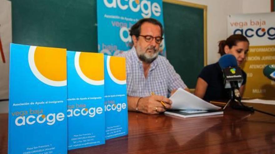 Vega Baja Acoge detecta la «selección de razas» entre inmigrantes que buscan trabajo