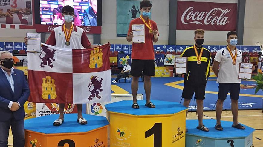 David Rodríguez, subcampeón de España Sub-21 con 16 años