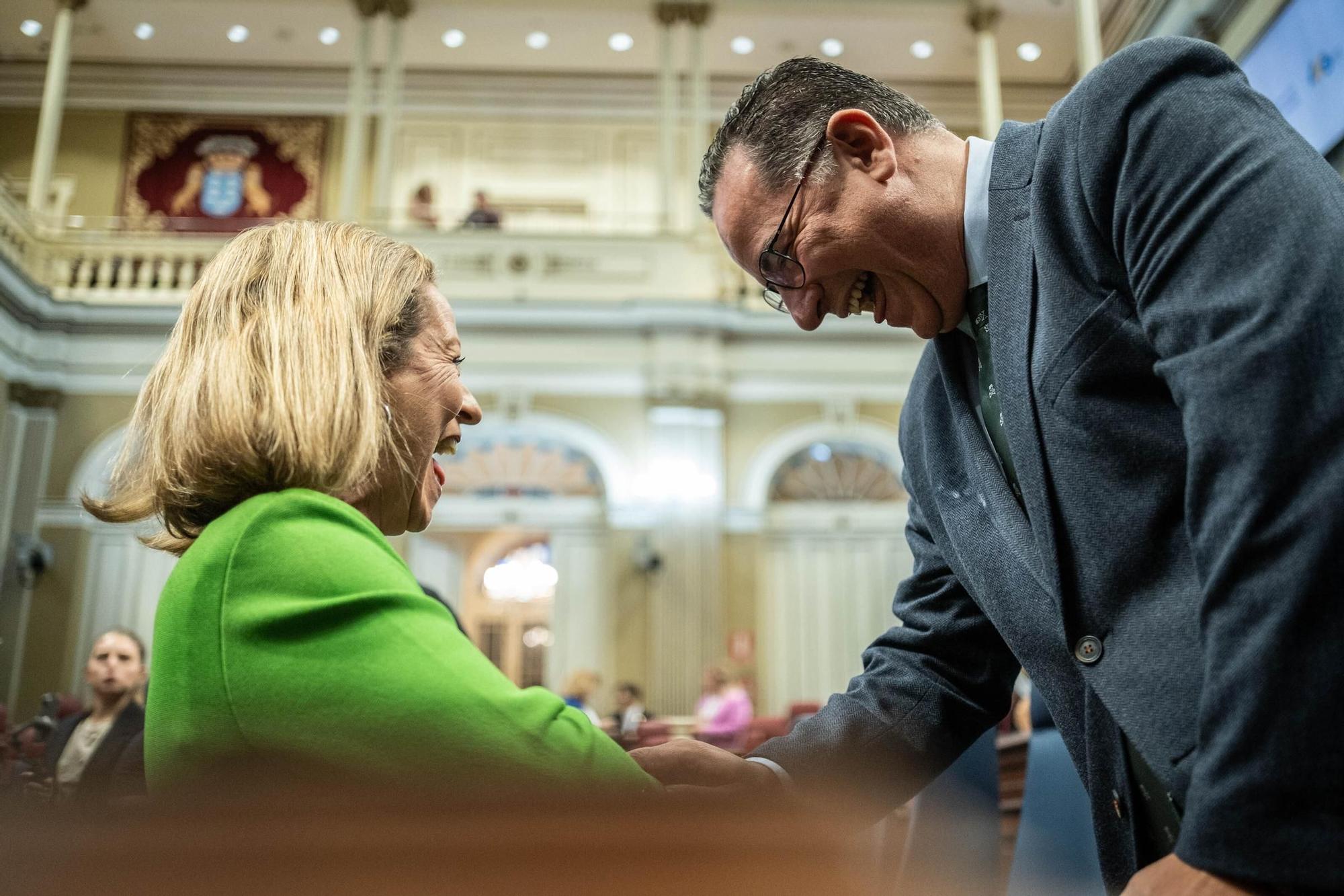 Pleno del Parlamento de Canarias (12.12.09)