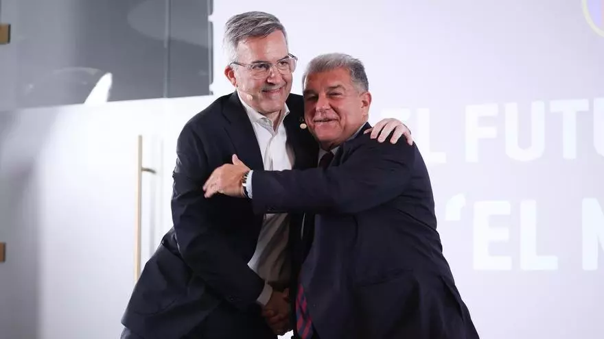 Lo que no se vio del debate entre Laporta y Font: quién llegó primero, una silla incómoda, los equipos de cada uno...