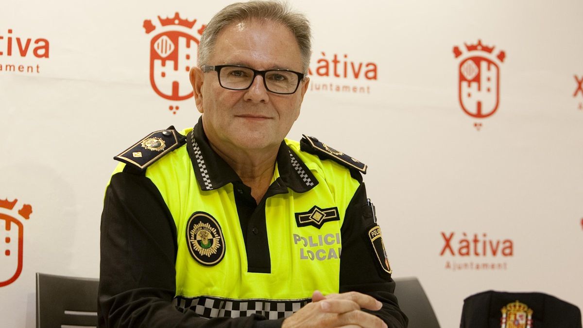 Antonio Collado, cuando era intendente de la Policía Local de Xàtiva.