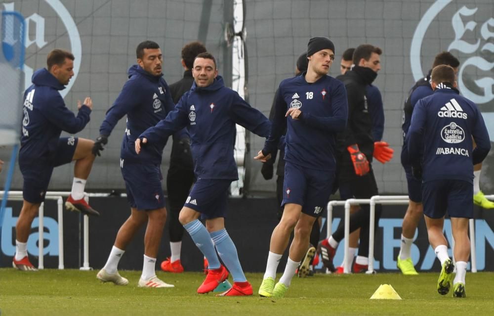 Primer entrenamiento de Hoedt en A Madroa